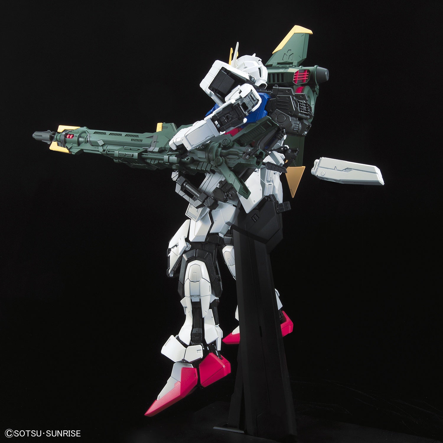 PERFECT STRIKE GUNDAM 