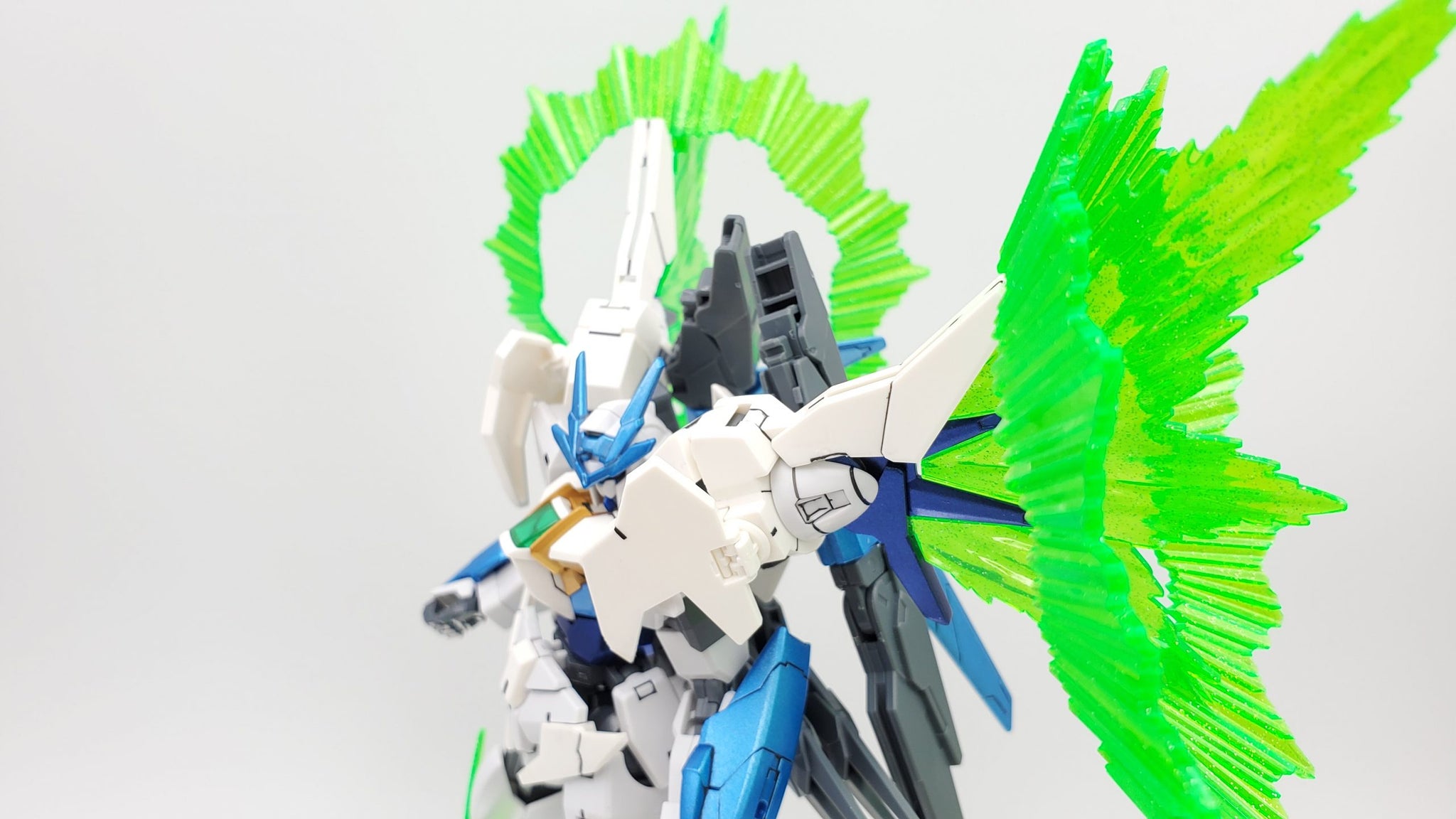 GUNDAM 00 SKY MOBIUS 